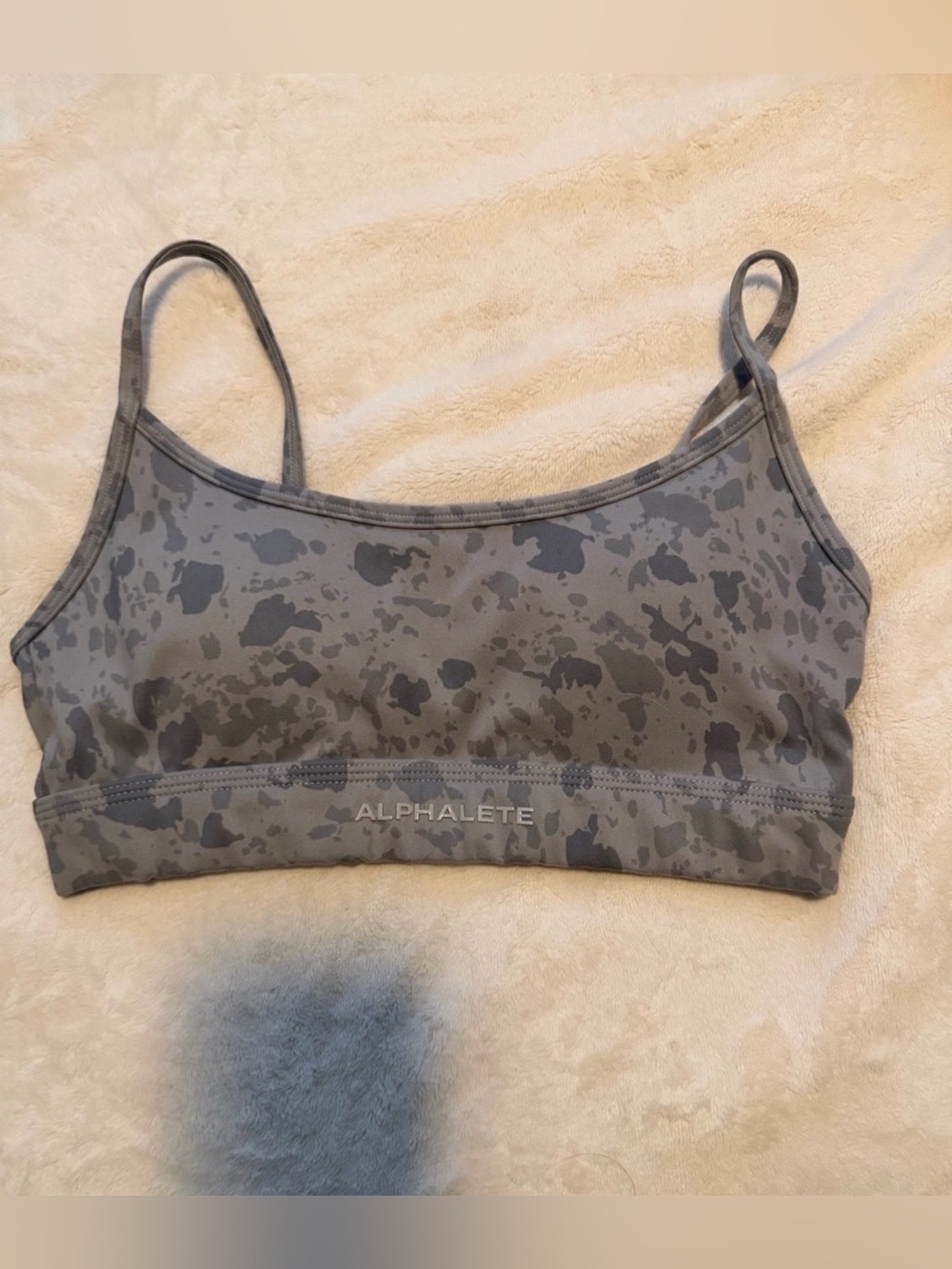 Alphalete Surface Limitless Bra - Pebble Print Grey